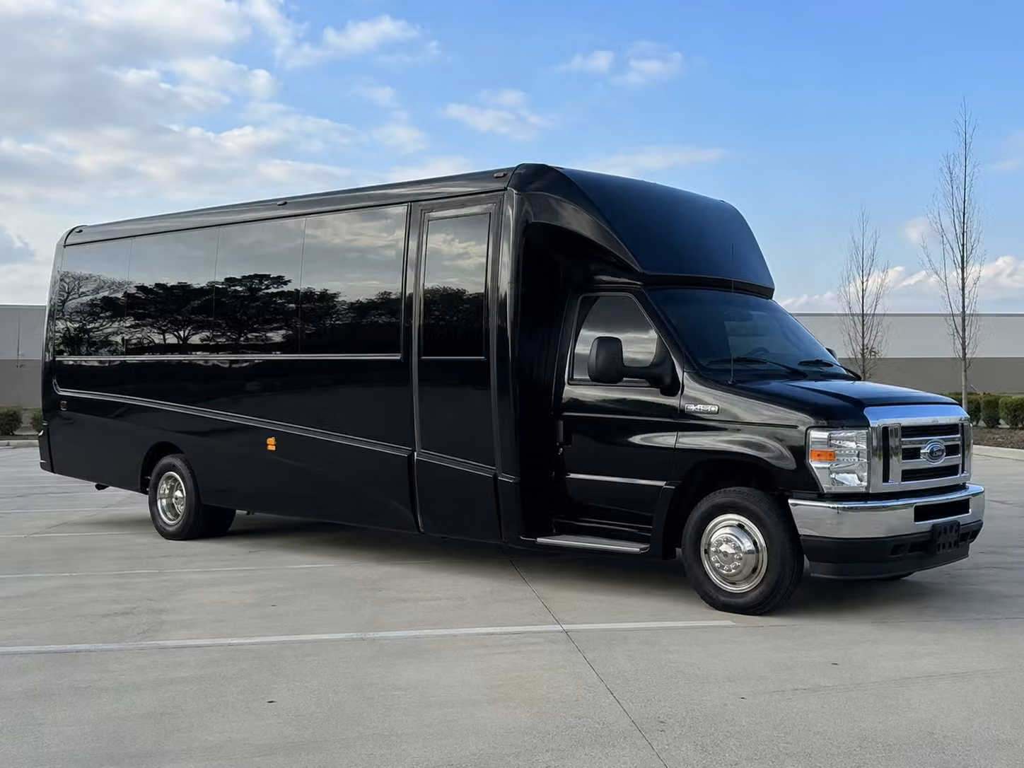 15 passenger minibus