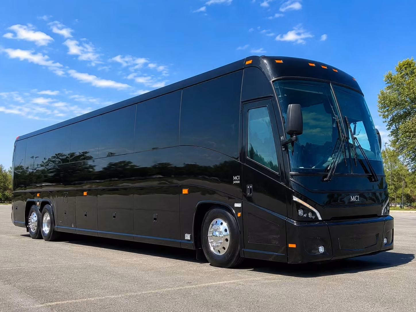 long distance charter bus trips from lansing to detroit chicago and beyond